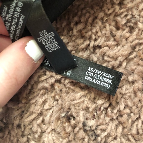 Nike & VS bra bundle! - Picture 4 of 4